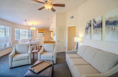 Lakeway Villa | Acacia #17 - Secluded Treehouse with Resort Hot Tub