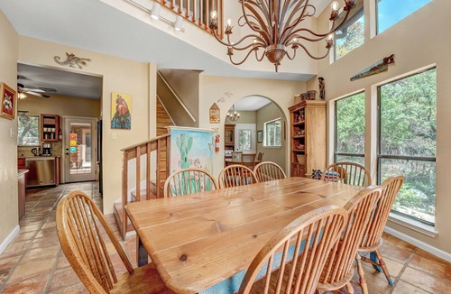 Driftwood House | ACL & Austin F1 | Game Room | Tons of Parking