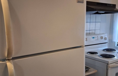 Rupert House | Adorable 2-bedroom, sleep sofa in living room mobile home with AC in Oglethorpe