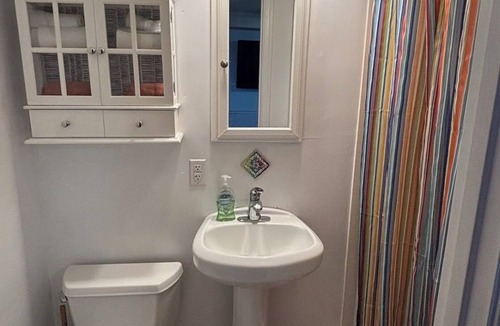 Chincoteague Apartment | Adorable 2-bedroom apartment in charming Chincoteague