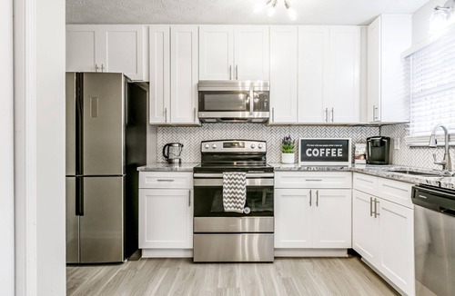 Lawrenceville House | Adorable 3/2 close to Coolray Field and Mall of Ga.