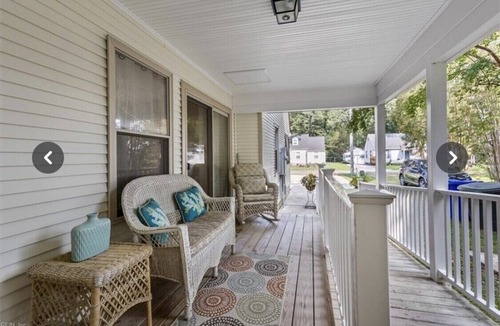Riverside House | Adorable Bungalow Near Hospital, University, Hike/Bike Trails and Museums!