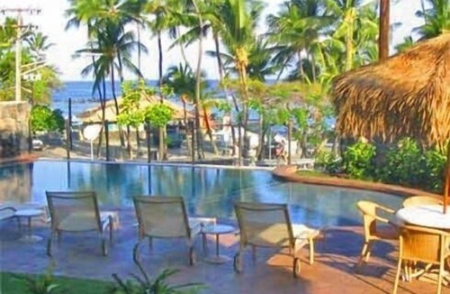 Kahaluu Bay Condo | Ahhhh.Paradise OCEAN VIEWS in Luxurious condo, Snorkeling,Surfing steps awayn