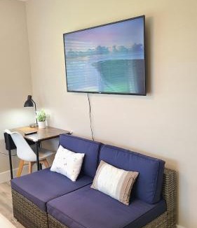 Keaau House | Air Conditioned! Paradise Park Brand new 2-bedroom Suite