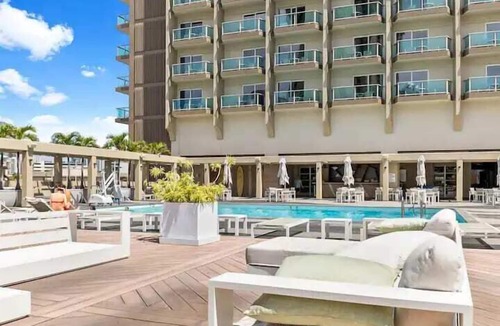 Ala Moana House | Ala Moana Hotel 15th FL R1 2DoubleBeds 4Person