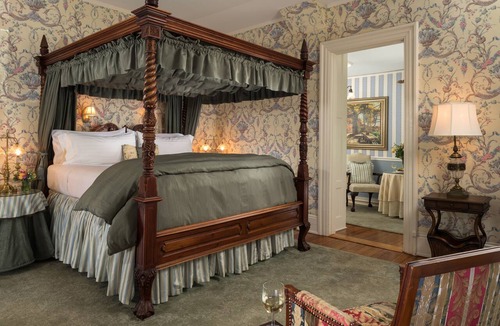 Grove Park- Sunset Bed & Breakfast | Albemarle Inn