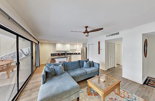Historic Kailua Village Apartment | Alii Villas 307