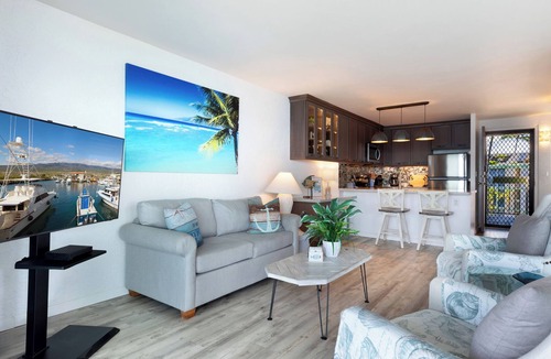 Kailua-Kona Condo | Alii Villas #332 Million Dollar Ocean View. Watch Dolphins, Coastal Vibes.