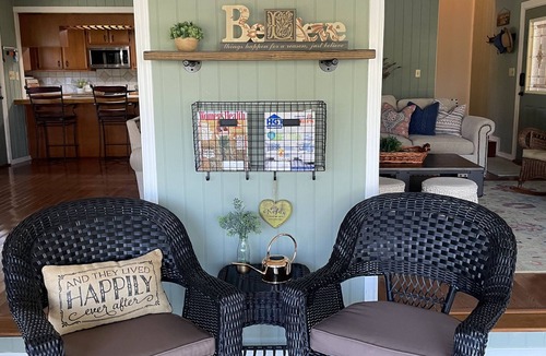 Coldspring House | All Decked Out on Beautiful Lake Livingston
