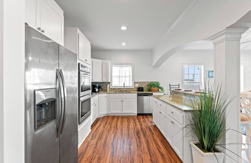 Atlantic Beach House | Allen House - 2nd Row Home in Atlantic Beach - 6 Bedrooms w/Private Bathrooms. *Unobstructed Ocean Views*
