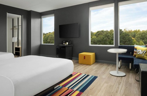 Glen Allen Hotel | Aloft by Marriott Richmond West Short Pump