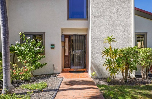 Kahaluu-Keauhou Condo | Aloha Condos, Kona Coast Resort, Townhome 7-106, Ocean View, AC