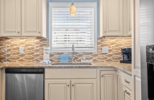 Atlantic Beach House | Always Sunday-Pet Friendly Home in Atlantic Beach, NC