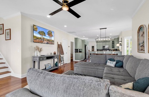 Nixons Crossroads House | Amazing 3-bedroom townhome in lovely Little River with Hot tub!