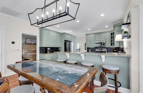 Nixons Crossroads House | Amazing 3-bedroom townhome in lovely Little River with Hot tub!