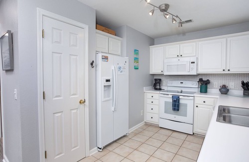 Pawleys Island Condo | Amazing 3BD 1st Floor Pawleys Island at True Blue Resort Golf 4 Pools Near Beach