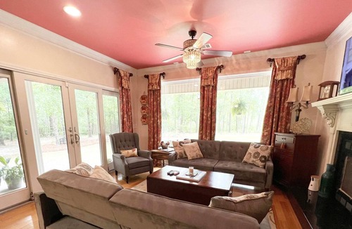 Fort Valley House | Amazing Getaway near the National Fairgrounds