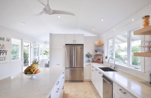 Kailua House | ★ Amazing ★ Kailua Bliss Beach House ★ Pool! Game Room! 1 House from the Beach