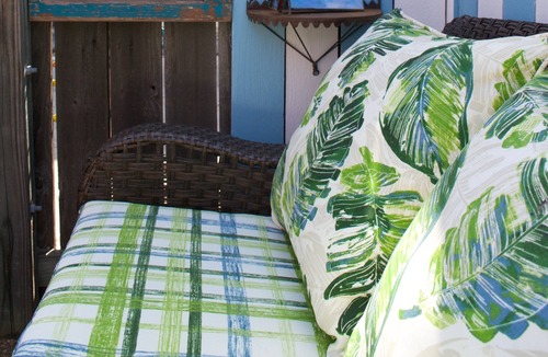 Bouldin Apartment | 'Amazing Location' SoCo Apartment - 1/2 Block to Restaurants, Shops, Live Music