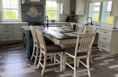 Holden Beach House | Amazing marsh view and close to beach!