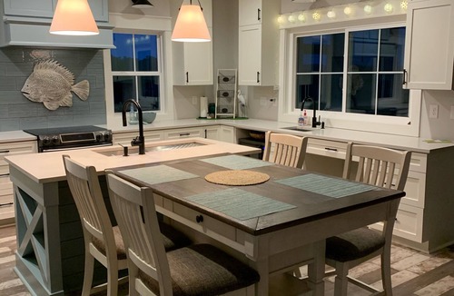 Holden Beach House | Amazing marsh view and close to beach!