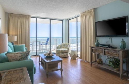 Windy Hill Condo | Amazing Oceanfront 2 bedroom 2 bath condo Crescent Sands @ Windy Hills