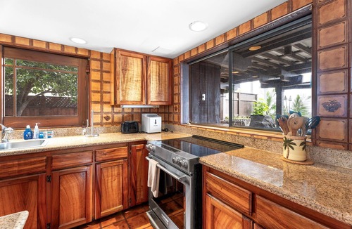 Kahaluu-Keauhou House | 🏖️Amazing Ocean Views | Infinity Pool | Great Location