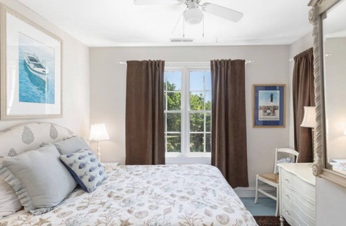 Charleston County Condo | Amazing Sunsets & Virtually Private Beach