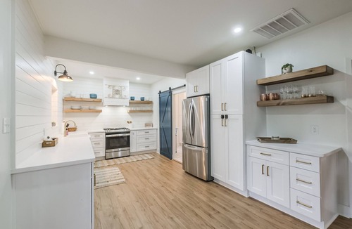 Sublime House | *Amazing Views* 9 Acres*Outdoor Games*Wineries & Waterpark*