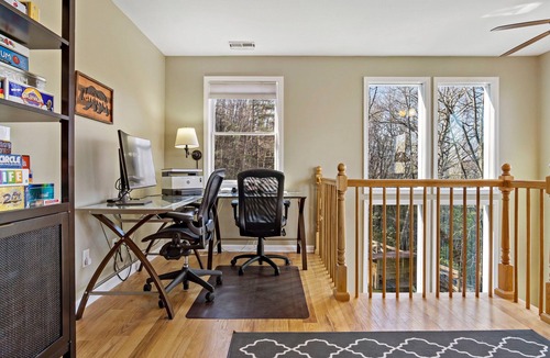 Fairview House | Angie's Mountain Overlook Hot Tub and Views!