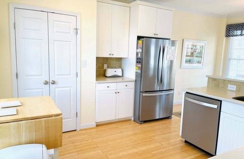 Holden Beach House | Angling Inn/111 Frigate: Spacious 4BR home in Holden Beach, perfect for adventures!