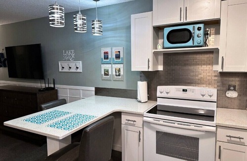 Lake Lure Apartment | Apple Valley 56 at Rumbling Bald