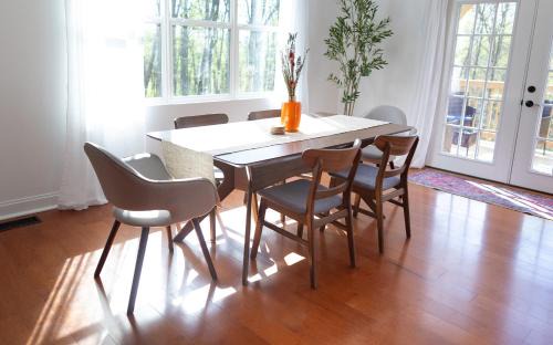 North Garden House | Applewood Ridge Guest Rental