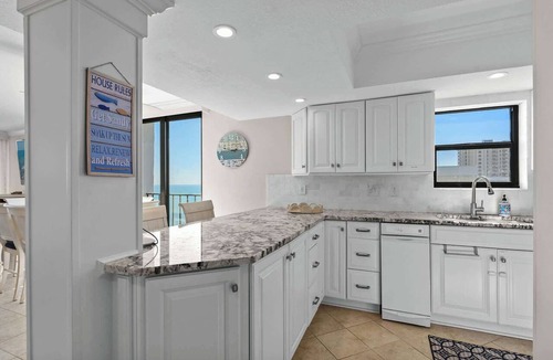 Arcadian Shores Apartment | Arcadian I Penthouse F - Oceanfront!