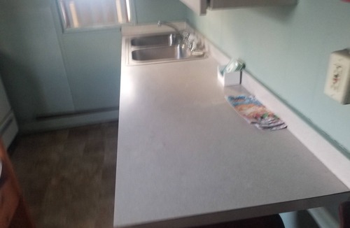 Wildwood House | ArmaniManorRustic2UnitsJust2.5BlocksToBoards420Friendly27Prom/SeniorWksUnder25ok