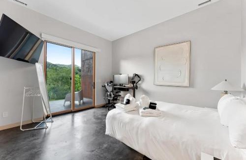 Asheville House | Asheville Meadows - Pool, Hot Tub & Forest Views