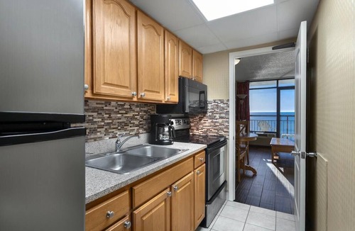 Myrtle Beach Hotel | Astonishing Oceanfront Ste, 9th Flr, Breakfast
