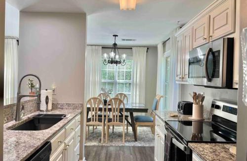 Buford House | At Home by Mall of GA!