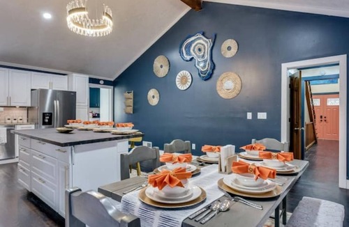 Lithonia House | ATL African Oasis Retreat with POOL!