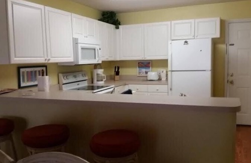 Crescent Beach Condo | Attractive,Spacious, CLEAN,2 br unit.Handicapped Access. Great Ocean Views