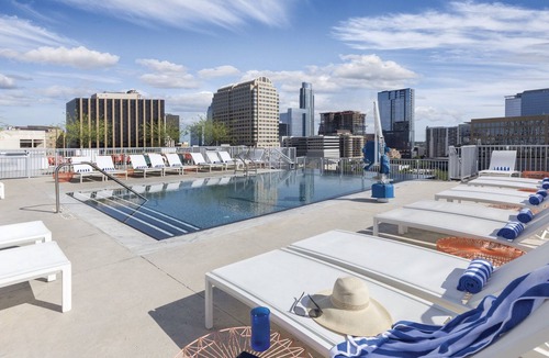 Civic District Condo | Austin 8th St 1BR Downtown Prime Location SXSW/ACL Rooftop Pool