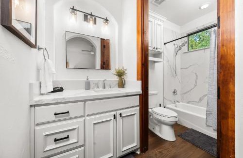 Rocky Ridge House | Austin Ridge - Pool, Hot Tub & Fireplace