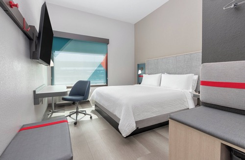 Davis Spring Commercial Hotel | avid hotel Austin NW Lakeline by IHG