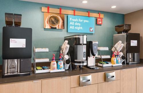 Savannah Hotel | avid hotels - Savannah South - Gateway by IHG