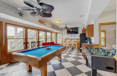 Avon House | AVKS2238 Coral Castle #38-22