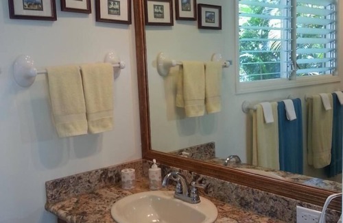 Lanikai Bed & Breakfast | Award Winner - Hawaii's Hidden Hideaway - Bed and Breakfast
