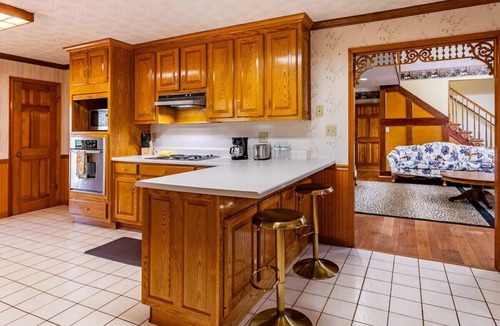 Ball Ground House | Ball Ground Estates - Luxury Farm Stay 81 Acres of Private Forest
