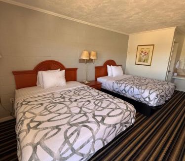 Ballinger Hotel | Ballinger Inn