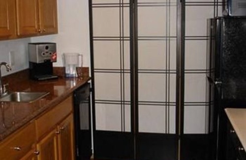 Pauwela Bed & Breakfast | Bamboo Valley Inn