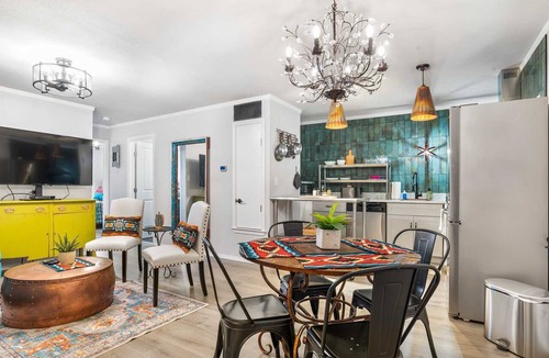 Bandera Apartment | Bandera Salt Block - Santa Fe 5